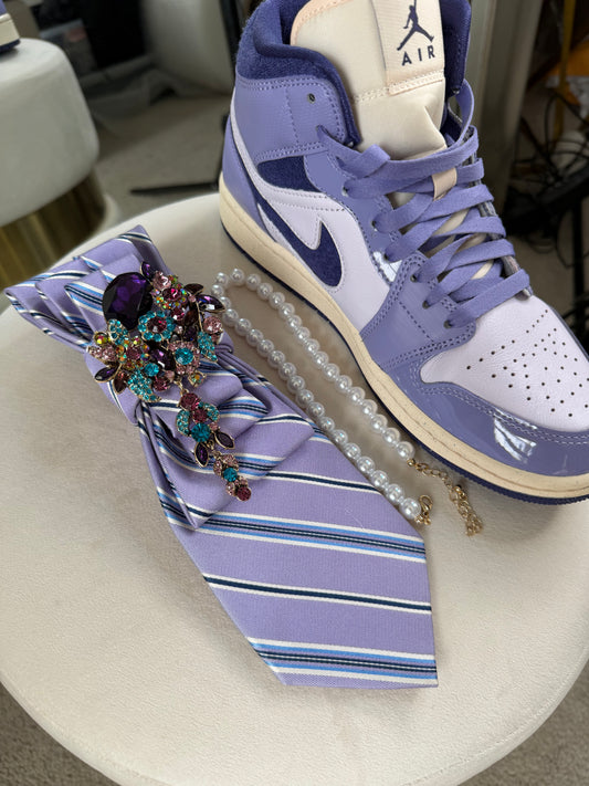 Confident Chaos Luxe